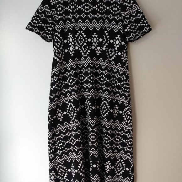 Handmade Mennonite Dress 40"B 34"W Modest Aztec Geometric Pullover - Picture 2 of 9